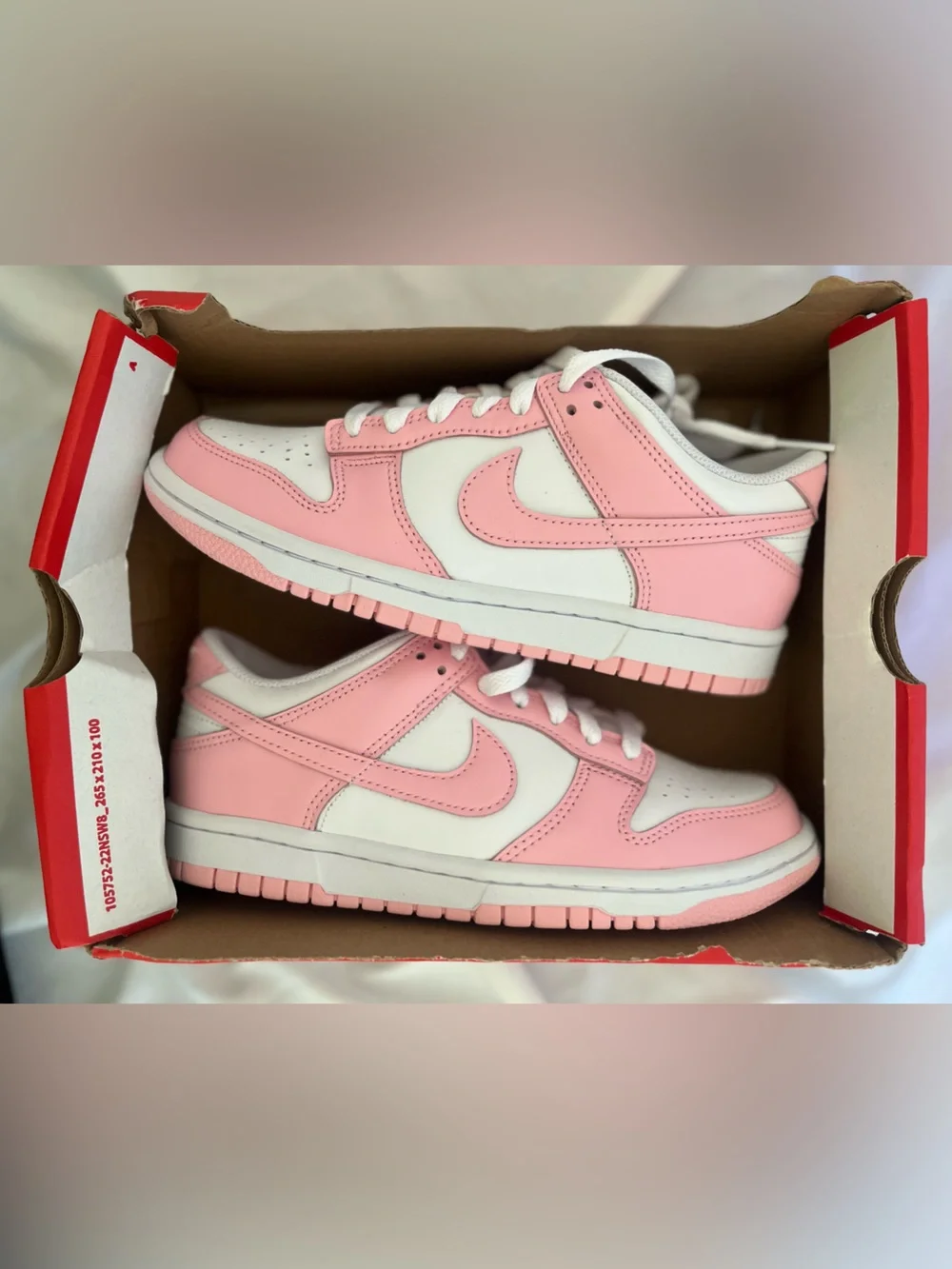 Nike Dunk Low Pink/White Sneakers
